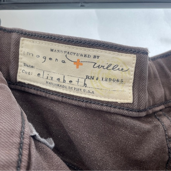 Imogene + Willie Elizabeth Shorts - Picture 3 of 4